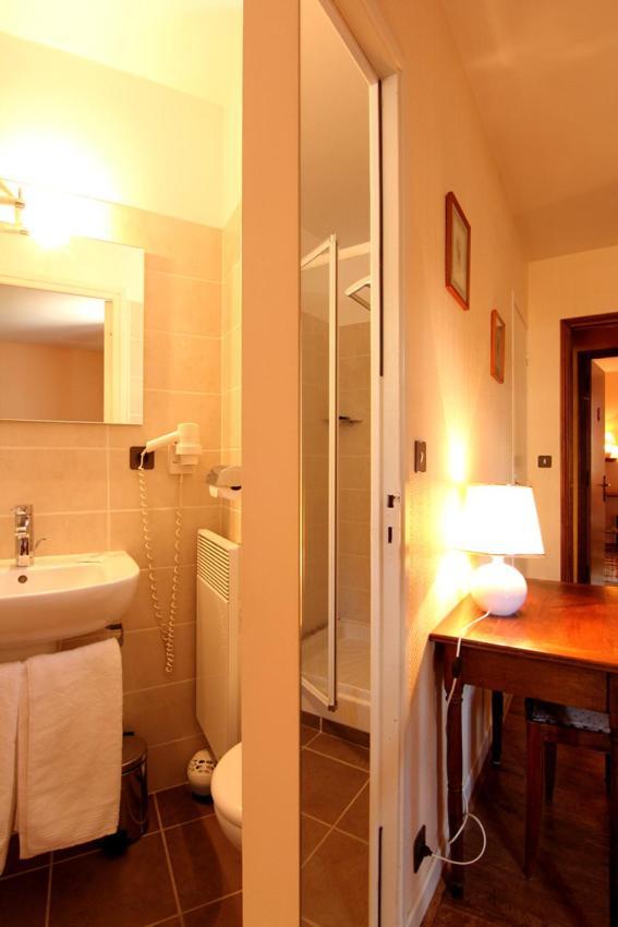 L'Auberge Du Sombral Saint-Cirq-Lapopie Ngoại thất bức ảnh
